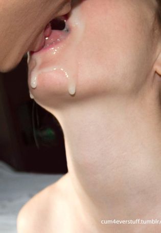 Сперма на губах жены (58 фото)