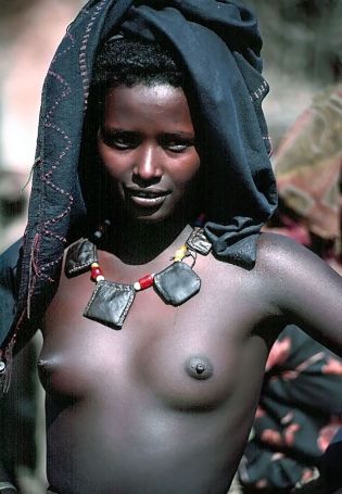 Голые племена в африке (67 фото)