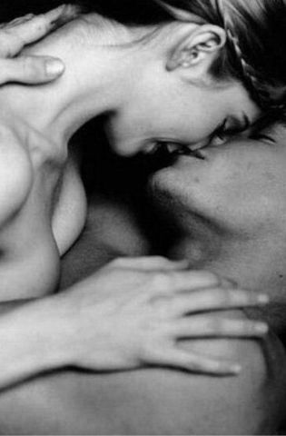 Страстные поцелуи эротика (72 фото)