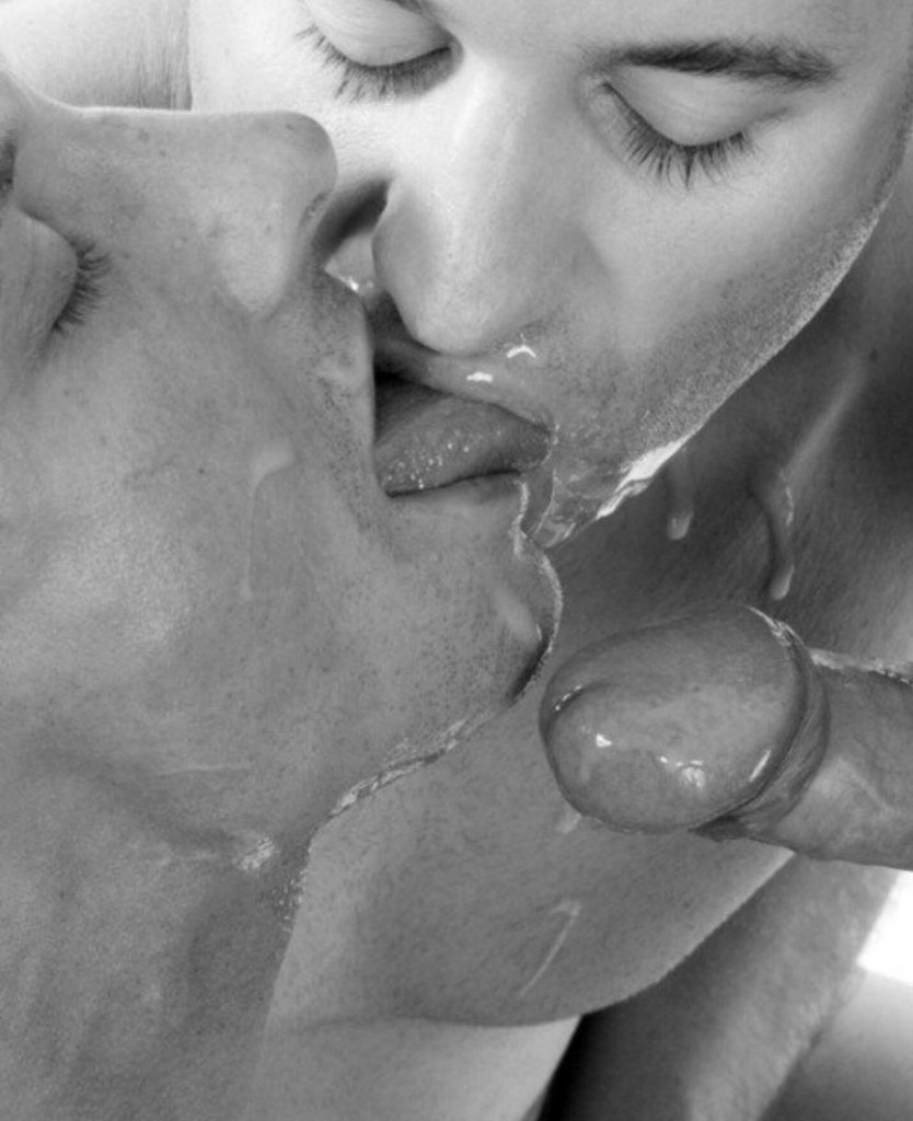 Поцеловала член (64 фото) - секс и порно