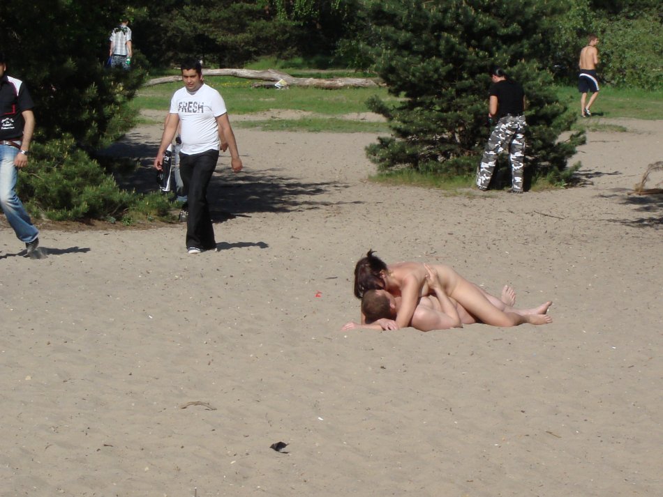 Порно нудистский пляж серебряный бор: 7 видео найдено