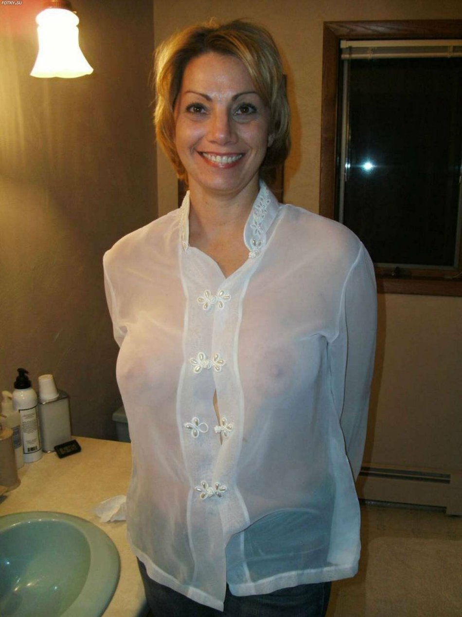 Секс девушка в прозрачной блузке (60 фото)