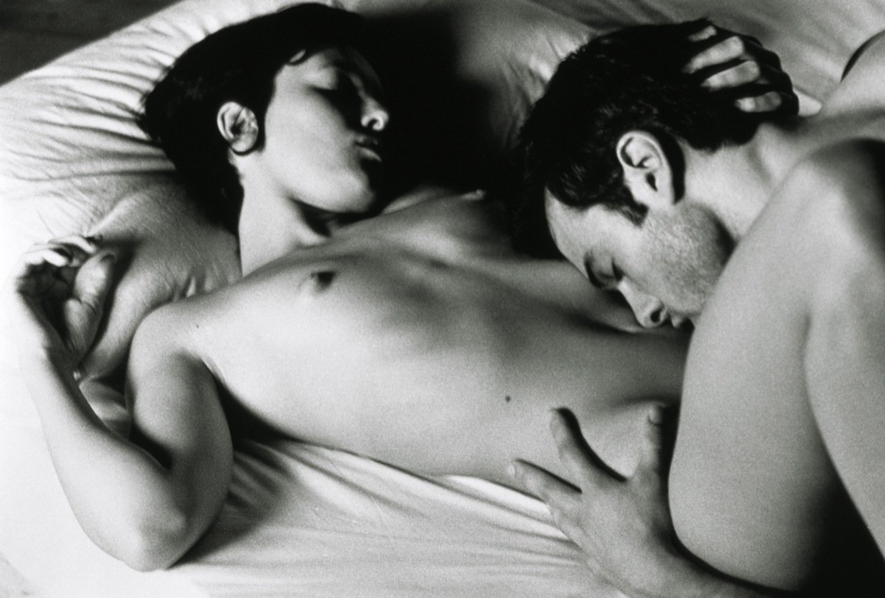 Поцелуй в грудь (72 фото) - порно и эротика massage-couples.ru