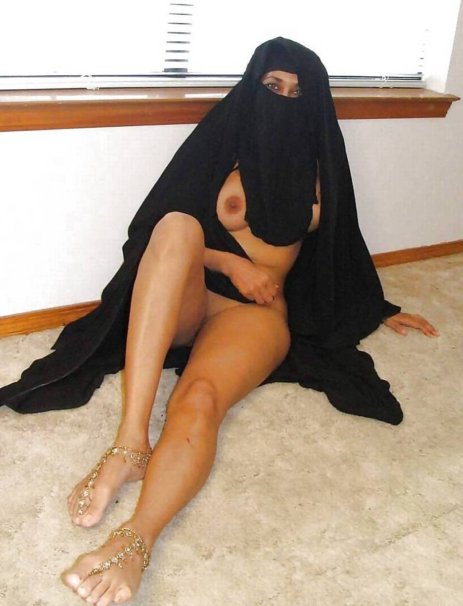 Голые мусульманские женщины.