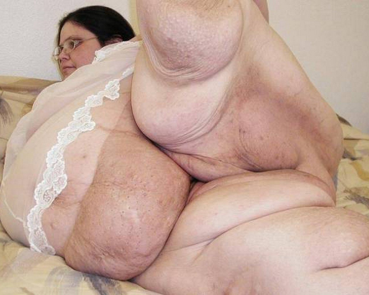 самая толстая и голая тетка фото 34