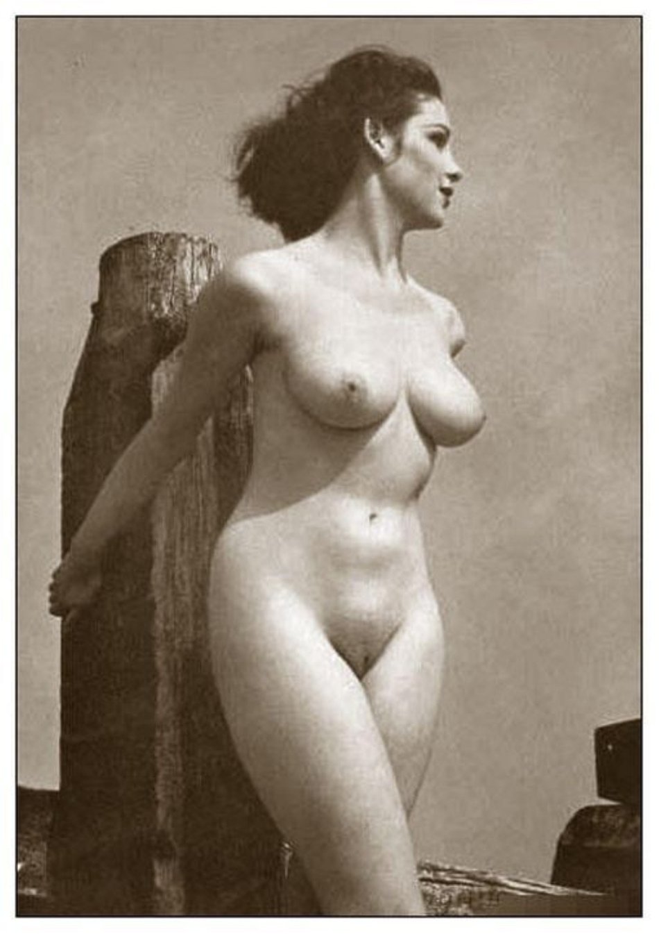 голые девушки 20 века