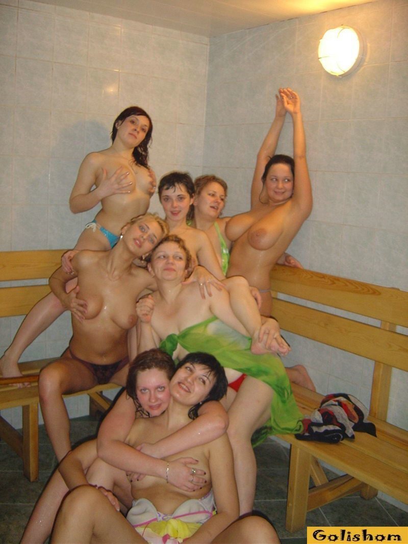 Голая вечеринка в бане
