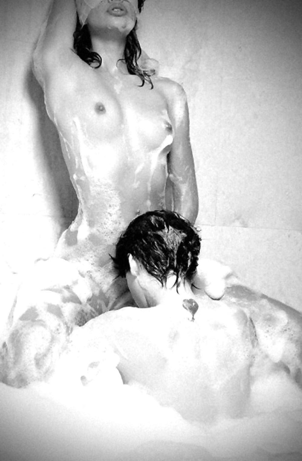 нежное куни в ванной фото 74