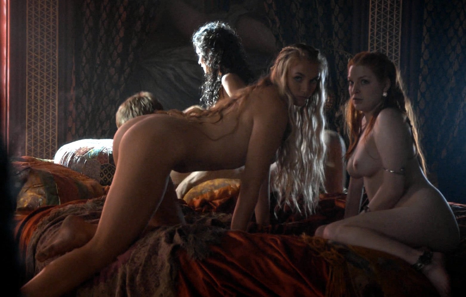 Игра престолов nude Sexscenes.