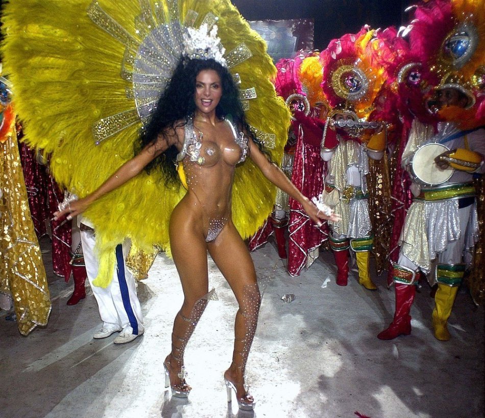 порно фото голый карнавал