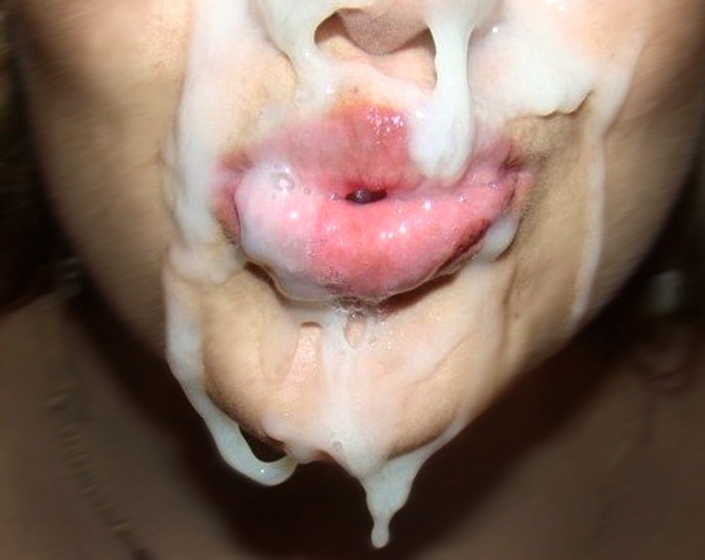 сперма у девушек на губах видео фото 15